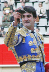 Jesulín de Ubrique, primera oreja de la temporada catalana