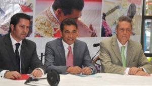 Alonso Cuevas, Zotoluco y Alejandro Silveti, durante la rueda de prensa.