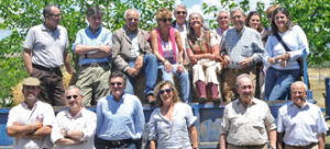 La presidenta de la Comisión, María Antonia Trujillo; el vicepresidente, José Madero; María Luisa Lizarraga, la diputada por Tarragona; José Oria, por Huelva; Beatriz Rodríguez, por Madrid; Margarita Pérez, por Lugo; Amador Álvarez, por Cáceres y Santiago Lanzuela, por Teruel, asistieron a la jornada. (Foto: Íñigo Crespo)
