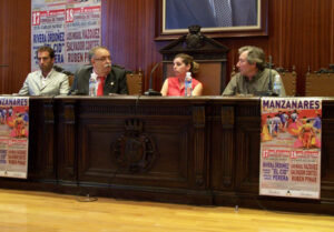 El empresario Millares, junto a Salvador Cortés y Paco Alcalde.