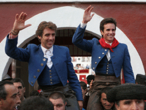 Hermoso y Manzanares, por la puerta grande.