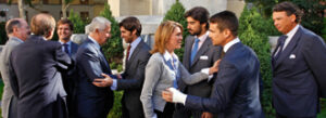 El Juli, Perera, Manzanares, Cayetano y Carlos Núñez, se reunieron en el Senado con, Pío García Escudero, María Dolores de Cospedal, Javier Arenas y Juan Manuel Albendea, representantes del PP. (Foto: El Senado )