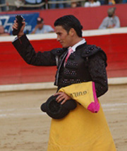 Meritoria oreja para Guillén en el cierre de Mérida