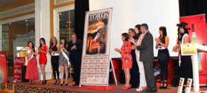 Un momento del acto de presentación de los carteles. (Foto: Emilio Méndez)