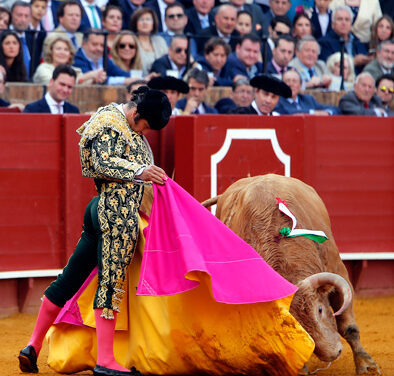 Dos victorianos remiendan el encierro de Cuvillo en Madrid
