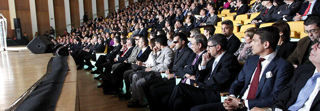 Manzanares, aclamado en la gala de Las Provincias