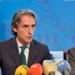 El alcalde Íñigo de la Serna junto a Constantino Álvarez.