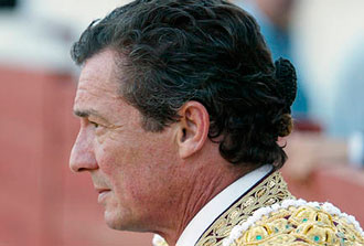 Fallece Manzanares padre a los 61 años de edad