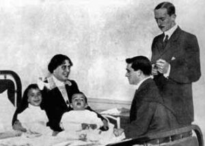 Clemente Peláez corta la coleta a Machaquito.