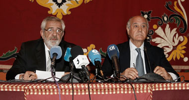 Sevilla presenta los carteles de la temporada 2015