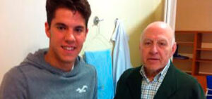 Álvaro García, con el Dr. García Padrós.