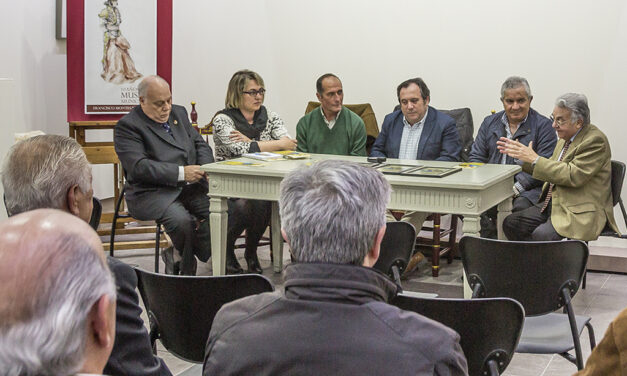 Homenaje a Emilio Oliva