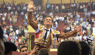 El Juli rinde Campo Pequeno