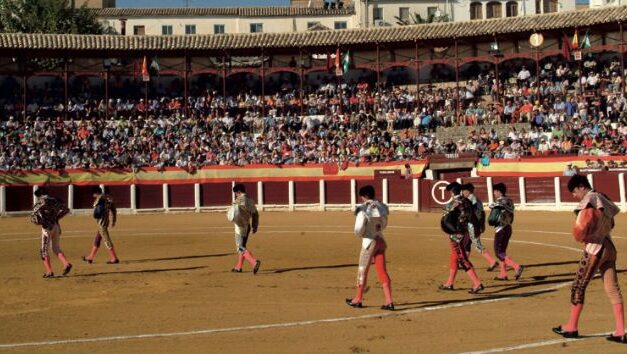 Figuras en la feria de Úbeda