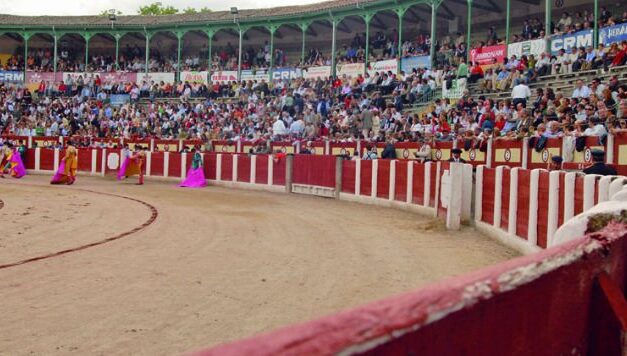 Talavera ofrece su plaza a la Escuela Taurina de Madrid