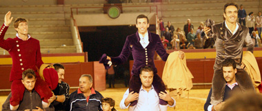 Todos a hombros en la Pinzoniana de Palos