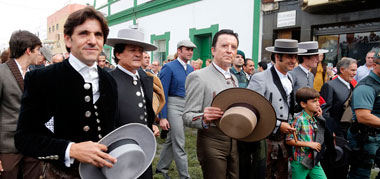 Morante de la Puebla: “Todo es poco para ayudar a Cáritas, estoy orgulloso de mi pueblo”