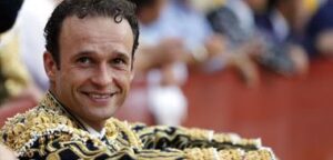 Busto Antonio Ferrera