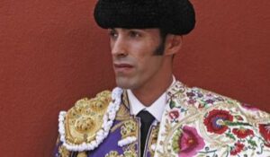 Busto Alejandro Talavante