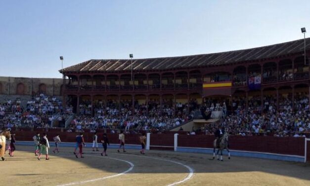 Paquirri, El Fandi y David Mora, en Segovia