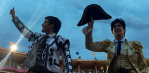 López Simón y Garrido, en volandas en Bayona.