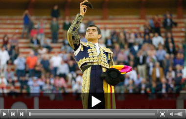 Adame, única oreja en la accidentada tarde de Zaragoza