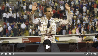 Bolívar, a hombros en Cali