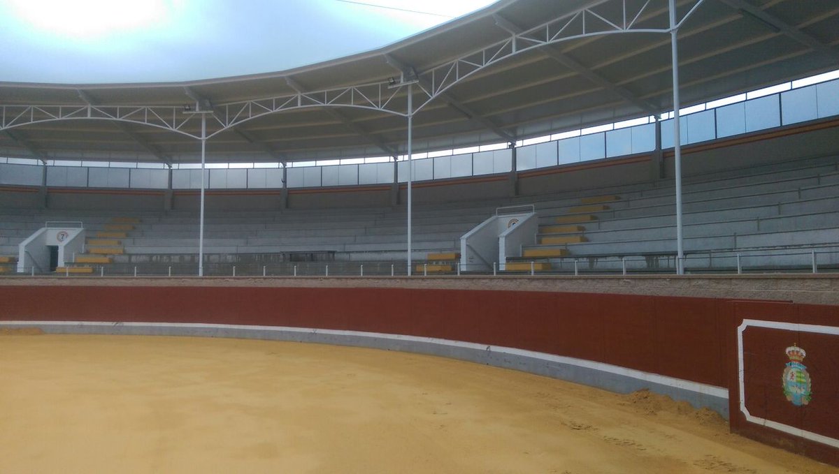 Villaseca estrena cubierta