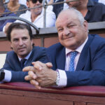 Borja Domecq Noguera, junto a su recordado padre en Las Ventas.