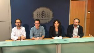 Los representantes de PSIB, Podemos, MÉS per Mallorca y MÉS per Menorca, durante la rueda de prensa.