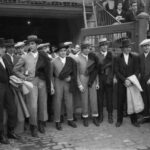 Ángel Luis Bienvenida, Pepe Dominguín, Rafael Llorente, Manuel Álvarez “El Andaluz”, Luis Miguel Dominguín, Jaime Marco “El Choni” y el Duque de Pinohermoso, a caballo, actuaron en el festival de 1947.