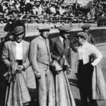 El capitán Ramón Lafuente, Torquito, Antonio Márquez y Valeriano León, en un festival en 1931.