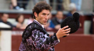 La última ovación que recogió como matador de toros.