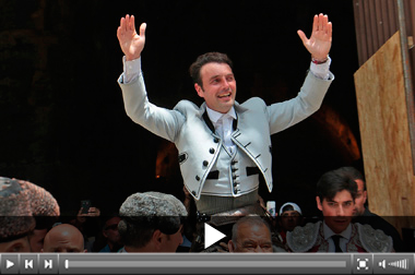 Andy Cartagena, cuatro orejas, por la Puerta de los Cónsules