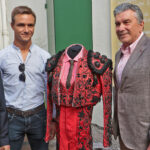 Juan Bautista cede al Museo de Nimes el vestido de su tarde en solitario en el coliseo