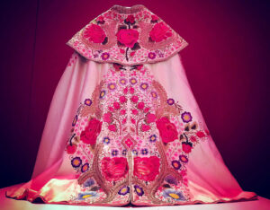 El capote con el que Manolete hizo su último paseíllo en la tarde de Linares