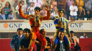 Joselito y Luis David Adame, puerta grande en Aguascalientes