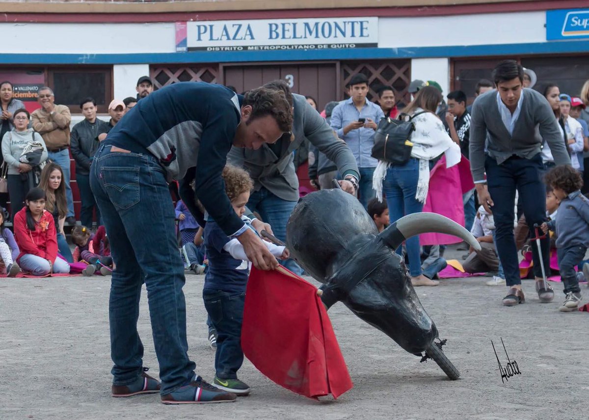 Actividad Fundación Víctor Barrio en Quito