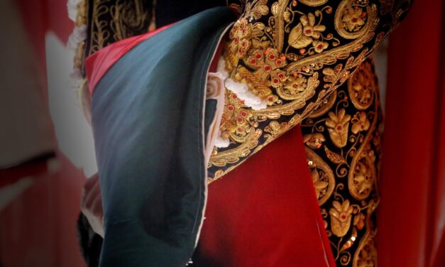 Pleno de Mario Vilau, a hombros con Alejandro Cano en La Peza