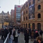 Colas en las taquillas de Valencia.