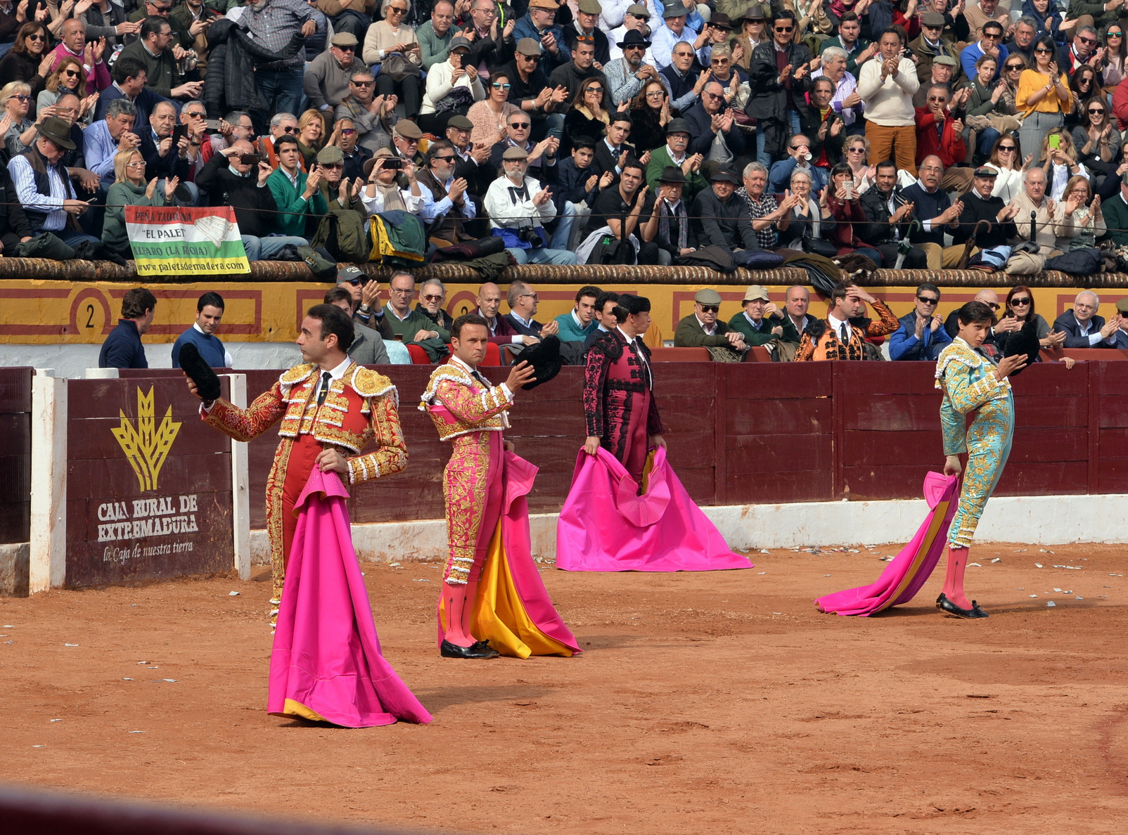 Olienza (Badajoz) - Festejo matinal del domingo 4 de marzo de 2018