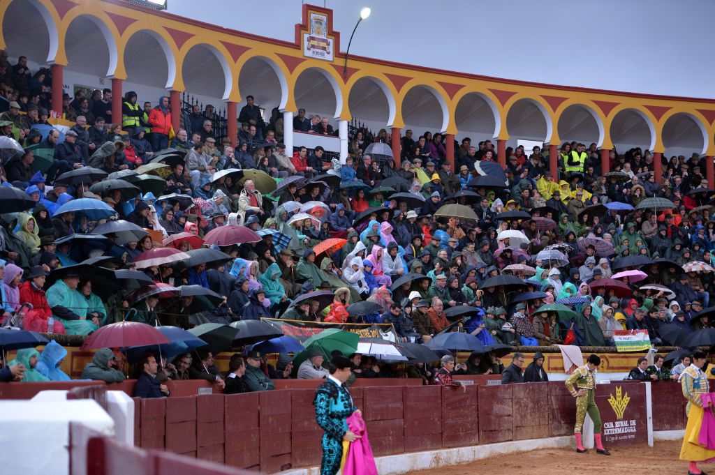 Olivenza(badajoz) - Festejo vespertino del sábado 3 de marzo de 2018