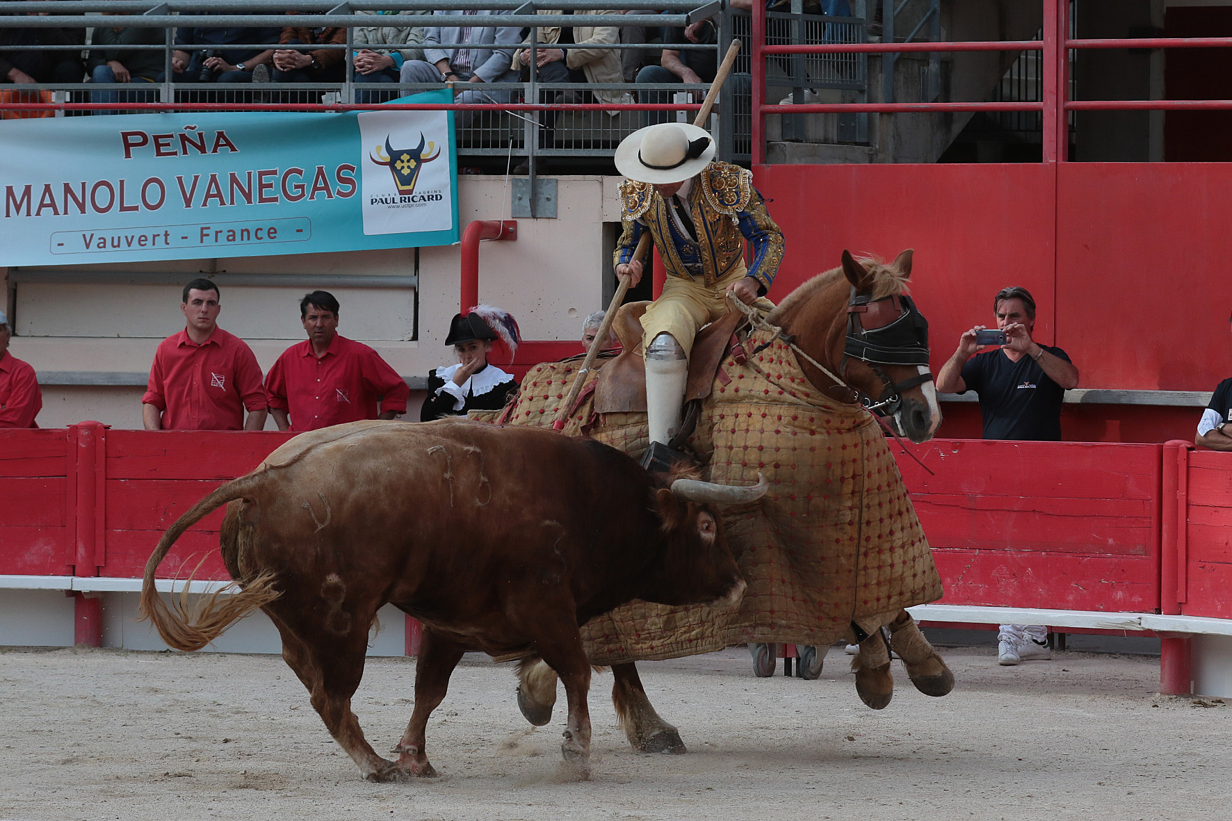 Saint Martin de Crau (Francia) - Sábado 28 de abril de 2018