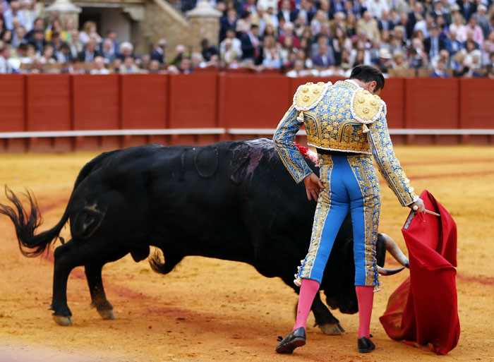 Sevilla - Corrida de toros - Viernes 20 de abril de 2018