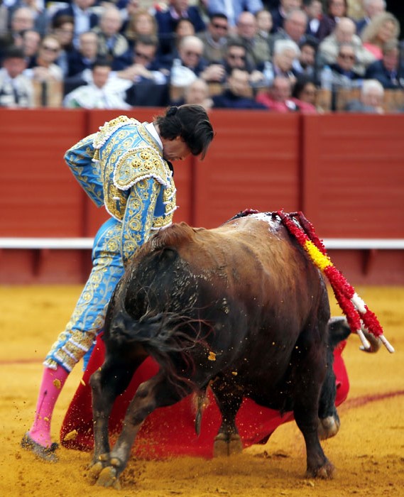 Sevilla - Corrida de toros - Domingo 8 de abril de 2018