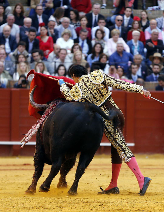 Sevilla - Corrida de toros - Sábado 21 de abril de 2018