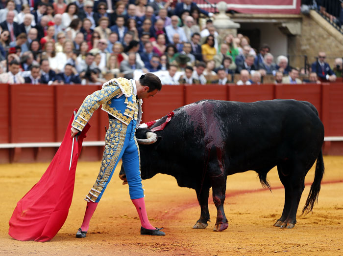 Sevilla - Corrida de toros - Viernes 20 de abril de 2018