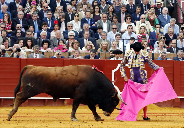 Sevilla - Corrida de toros - Viernes 20 de abril de 2018