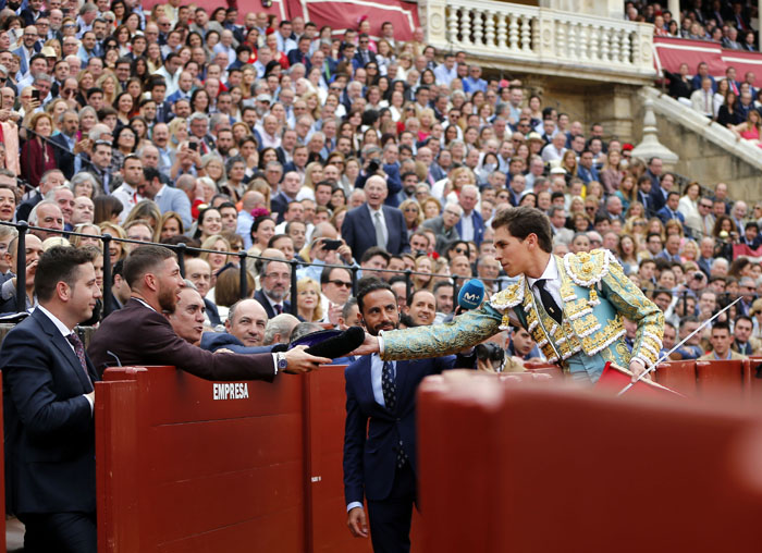 Sevilla - Corrida de toros - Viernes 20 de abril de 2018