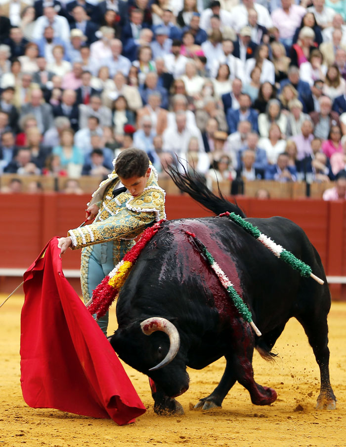Sevilla - Corrida de toros - Viernes 20 de abril de 2018